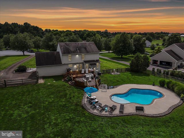 237 COUNTRY DR, Oxford, PA 19363
