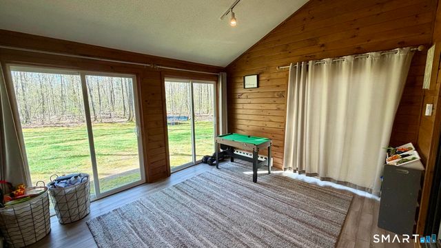 29 Heather Lane, Granby, CT 06060