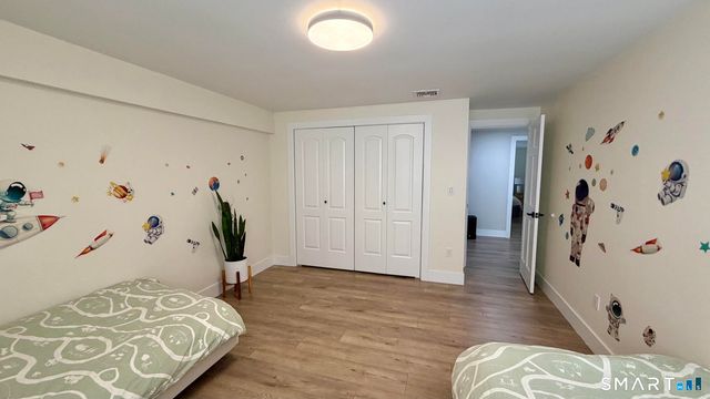 29 Heather Lane, Granby, CT 06060