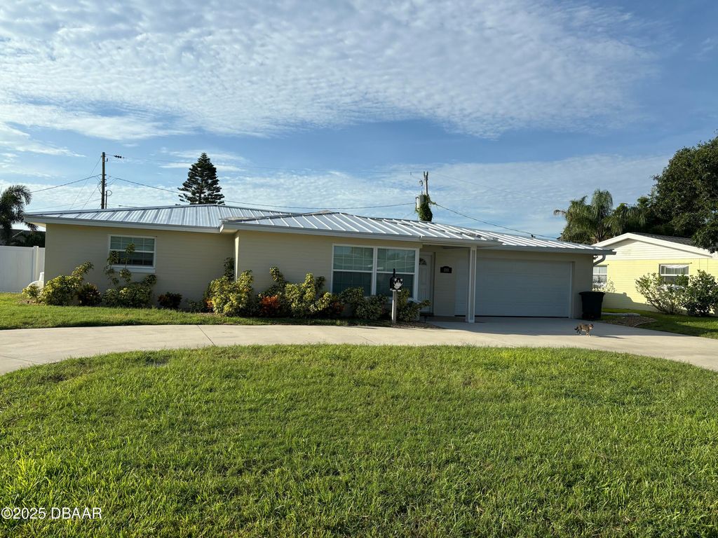 100 Golfview Lane, Ormond Beach, FL 32176