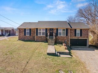 669 McPherson Dr # B, Nashville, TN 37221