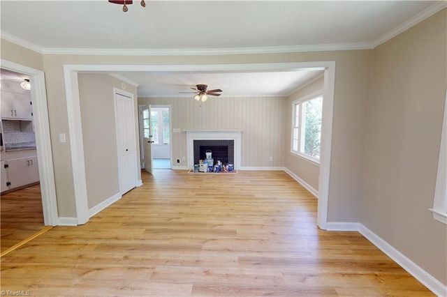 204 Forest Hill Road, Mount Airy, NC 27030
