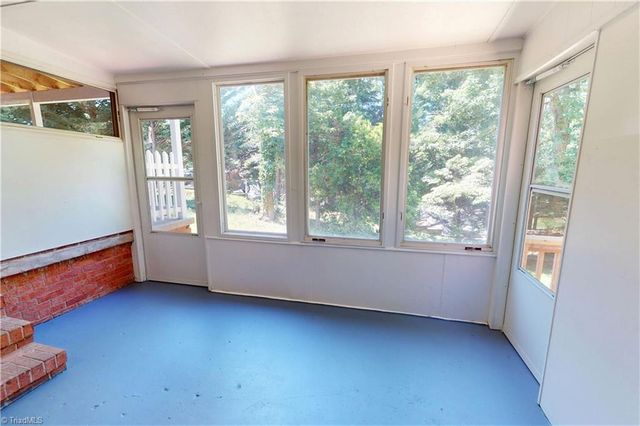 204 Forest Hill Road, Mount Airy, NC 27030