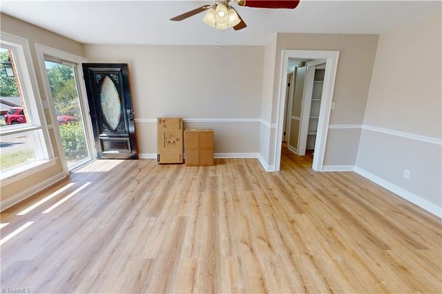 204 Forest Hill Road, Mount Airy, NC 27030