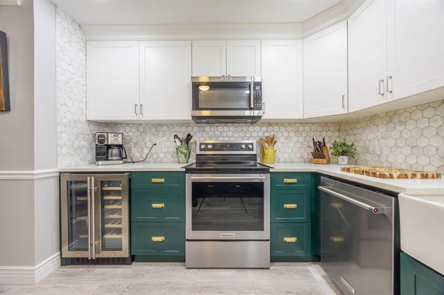 201 SW 1st Street 10, Boca Raton, FL 33432