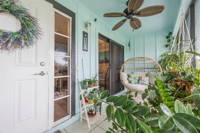 201 SW 1st Street 10, Boca Raton, FL 33432