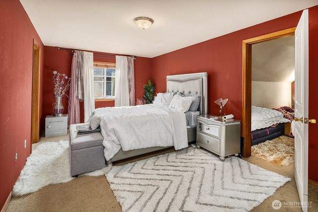 12421 SE 278th Place, Kent, WA 98030