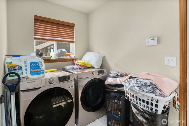 12421 SE 278th Place, Kent, WA 98030