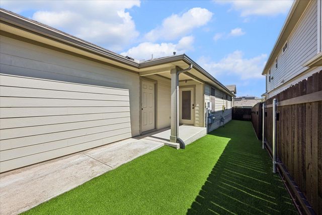 10110 Lampton LN, Austin, TX 78754