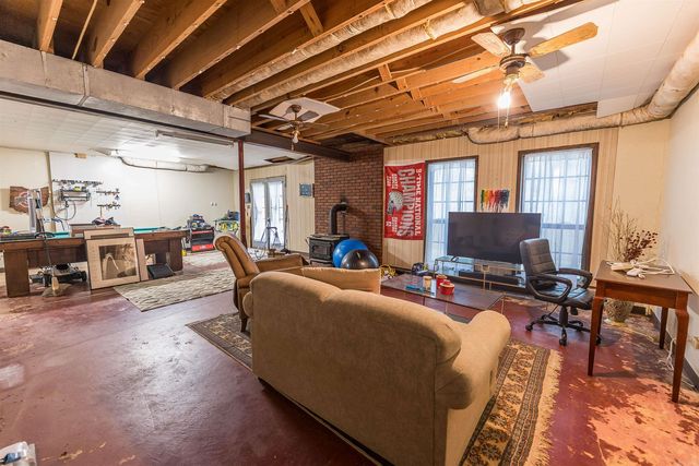 989 Quapaw St, Camden, AR 71701