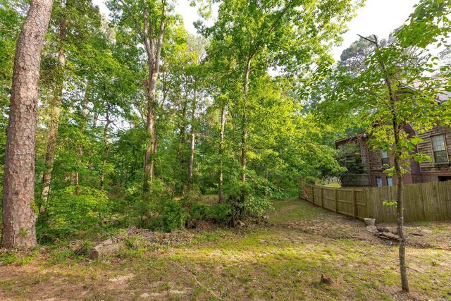 989 Quapaw St, Camden, AR 71701