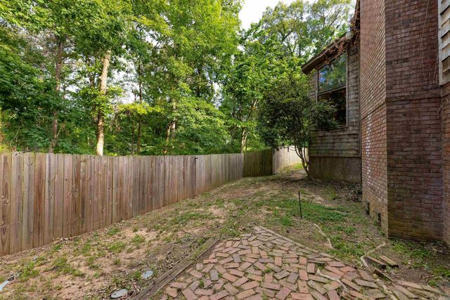 989 Quapaw St, Camden, AR 71701
