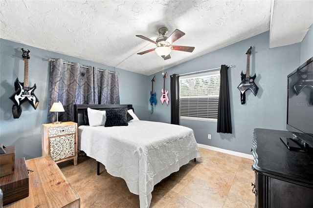 1773 EZELLE AVENUE, Largo, FL 33770