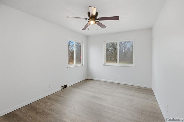 2907 Lovington Drive, Troy, MI 48083