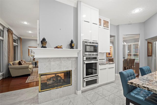 4222 Westerdale Drive, Fulshear, TX 77441