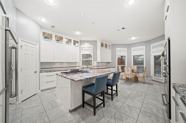 4222 Westerdale Drive, Fulshear, TX 77441