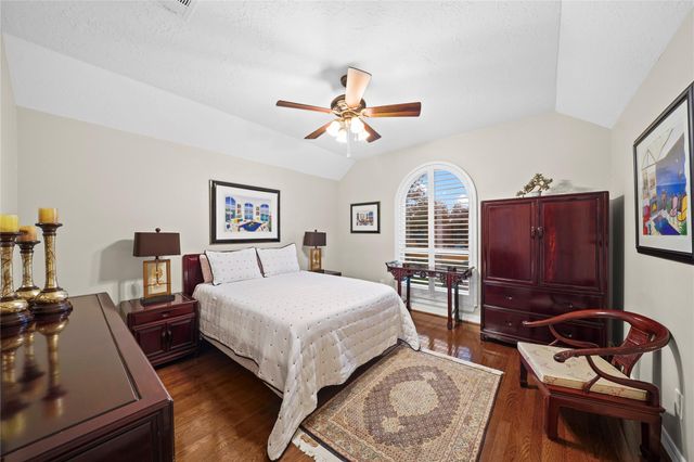 4222 Westerdale Drive, Fulshear, TX 77441