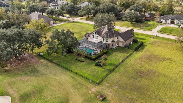 4222 Westerdale Drive, Fulshear, TX 77441
