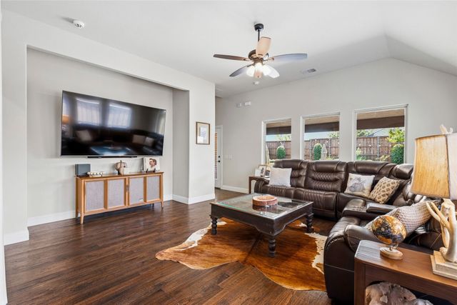 409 Milford, Wylie, TX 75098