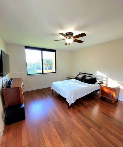 22916 Oxford Pl D, Boca Raton, FL 33433