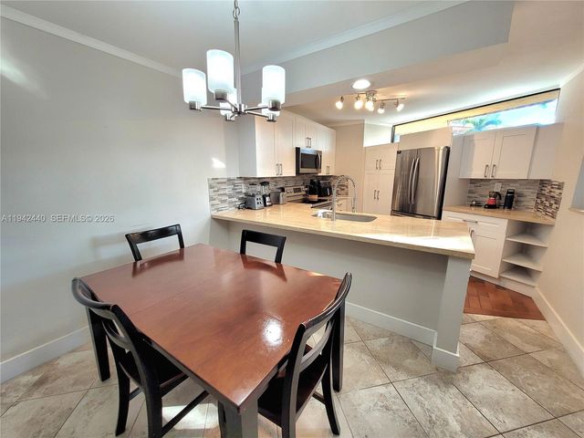 22916 Oxford Pl D, Boca Raton, FL 33433