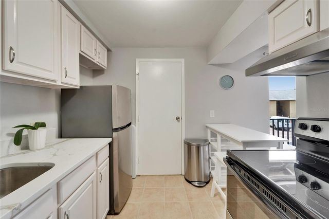 4215 E BAY DRIVE 1801E, Clearwater, FL 33764