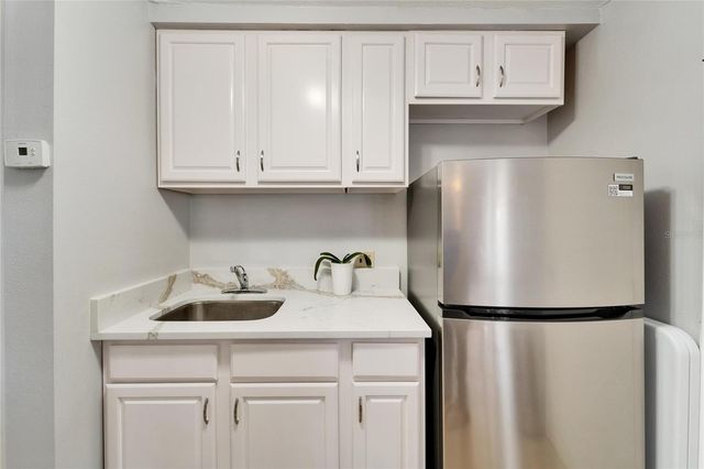 4215 E BAY DRIVE 1801E, Clearwater, FL 33764