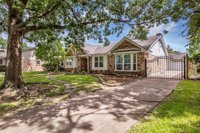 947 Thornton Road, Houston, TX 77018
