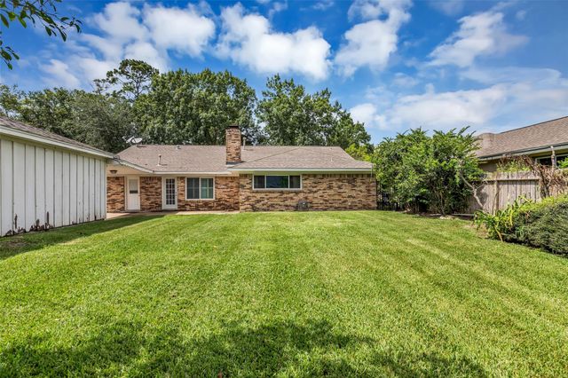 947 Thornton Road, Houston, TX 77018