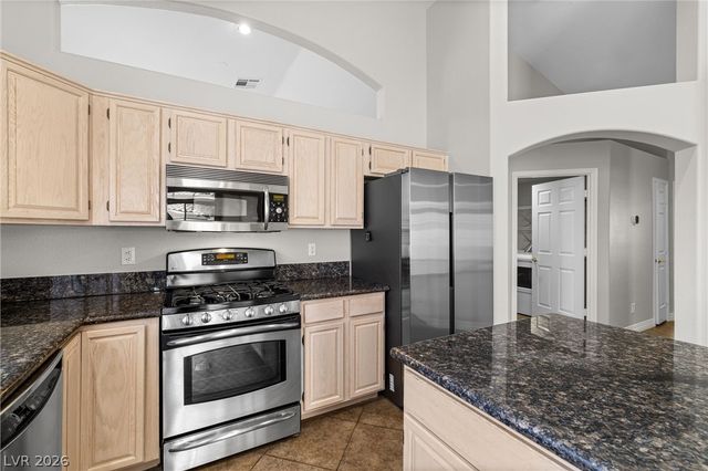 9752 LOST COLT Circle, Las Vegas, NV 89117