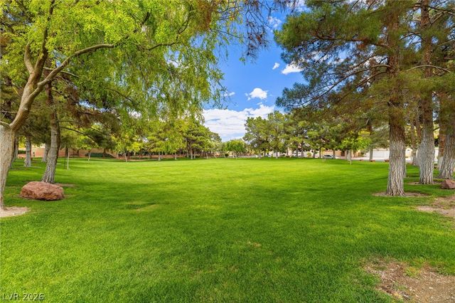 9752 LOST COLT Circle, Las Vegas, NV 89117