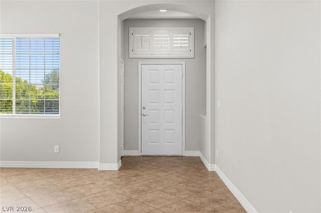 9752 LOST COLT Circle, Las Vegas, NV 89117