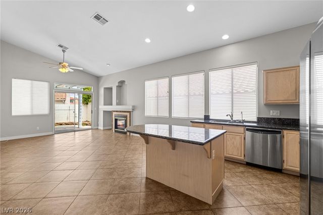 9752 LOST COLT Circle, Las Vegas, NV 89117