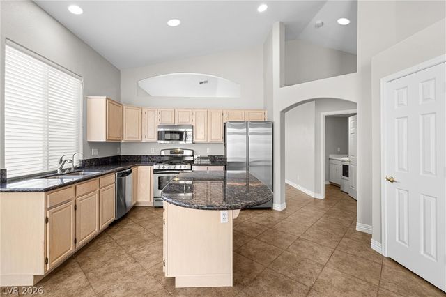 9752 LOST COLT Circle, Las Vegas, NV 89117