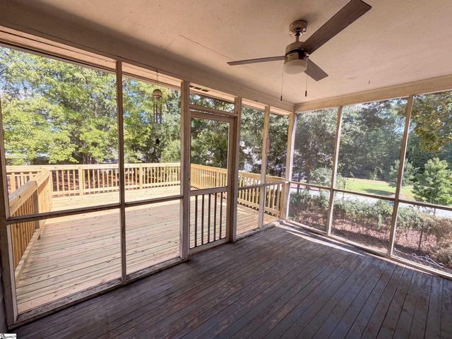 705 Strange Road, Taylors, SC 29687