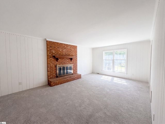 705 Strange Road, Taylors, SC 29687