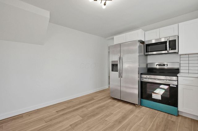 3608 S Champion Avenue, Columbus, OH 43207