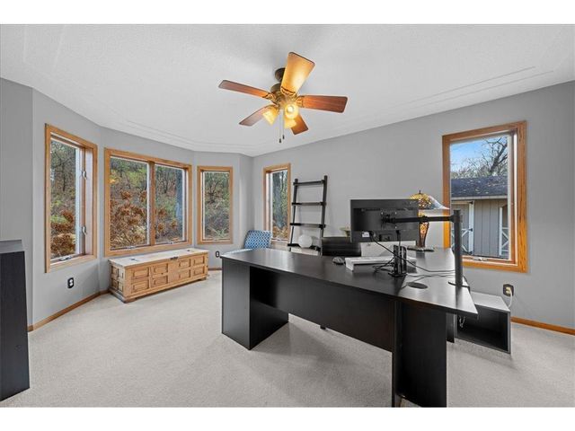 553 Omaha Road, Hudson, WI 54016