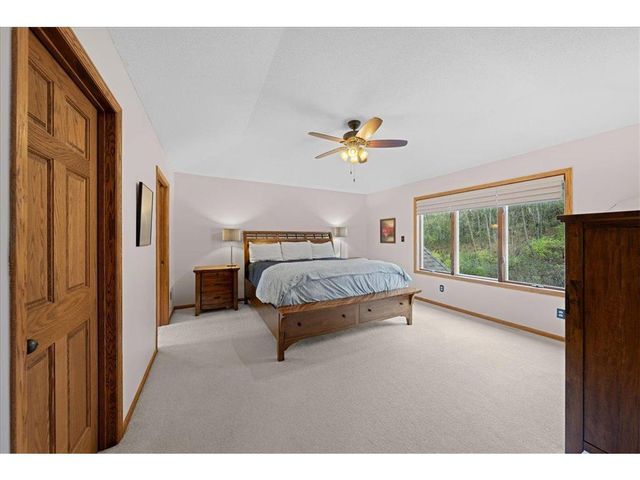 553 Omaha Road, Hudson, WI 54016