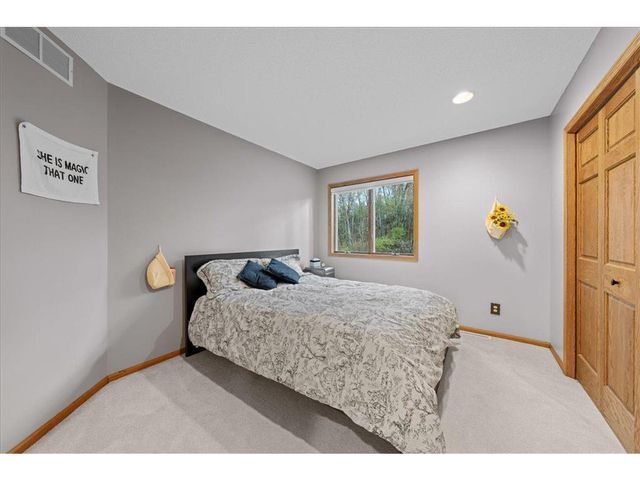 553 Omaha Road, Hudson, WI 54016