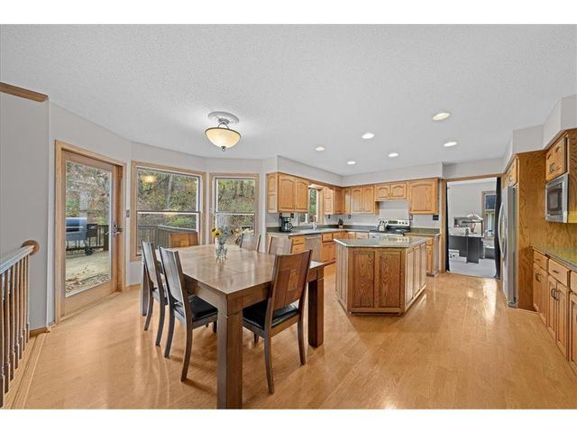 553 Omaha Road, Hudson, WI 54016