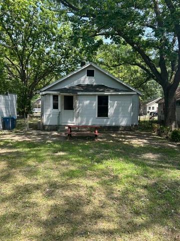 1925 Valley Street, Muskegon, MI 49442