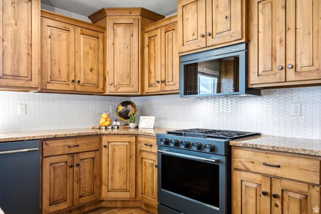 4355 W 1425 S, Syracuse, UT 84075