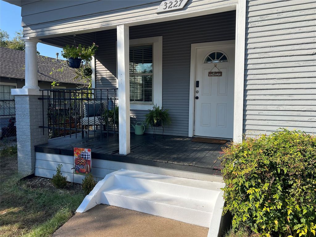 3227 Avenue I, Fort Worth, TX 76105 — photo 3