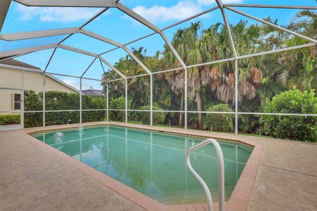 8596 SOUTHWIND BAY CIRCLE, Fort Myers, FL 33908