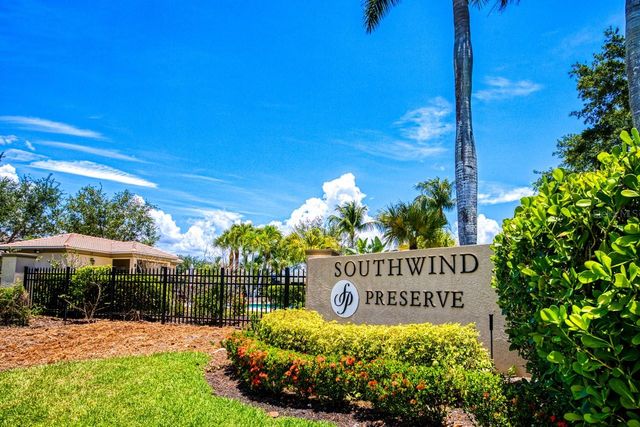 8596 SOUTHWIND BAY CIRCLE, Fort Myers, FL 33908