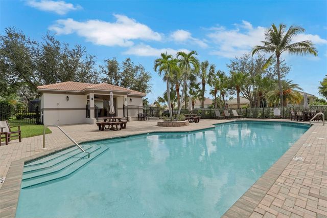 8596 SOUTHWIND BAY CIRCLE, Fort Myers, FL 33908