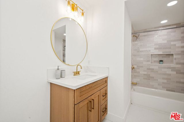 1552 W Vernon Avenue 2, Los Angeles, CA 90062