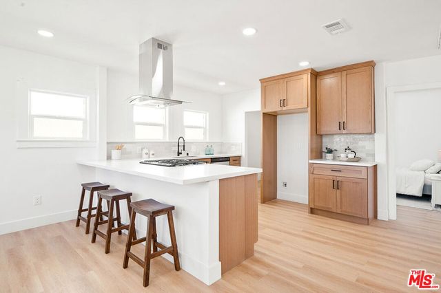 1552 W Vernon Avenue 2, Los Angeles, CA 90062