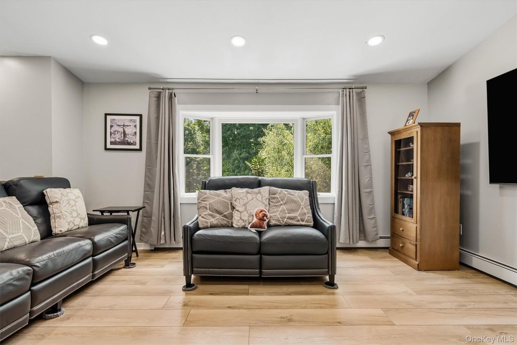 80 Decker Drive, Washingtonville, NY 10992 — photo 5